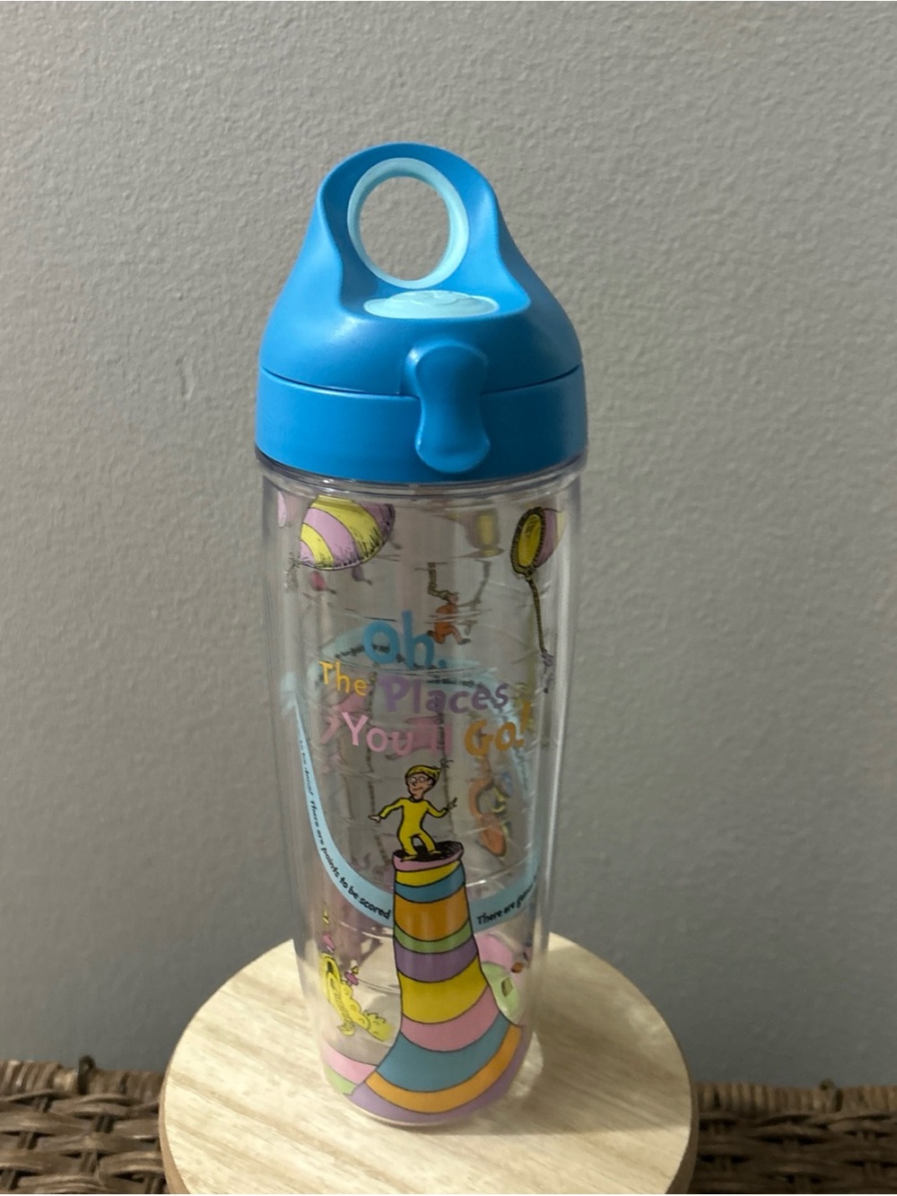 Tervis 24 Oz Dr Suess Oh The Places You’ll Go Pop Lid Water Bottle Graduation